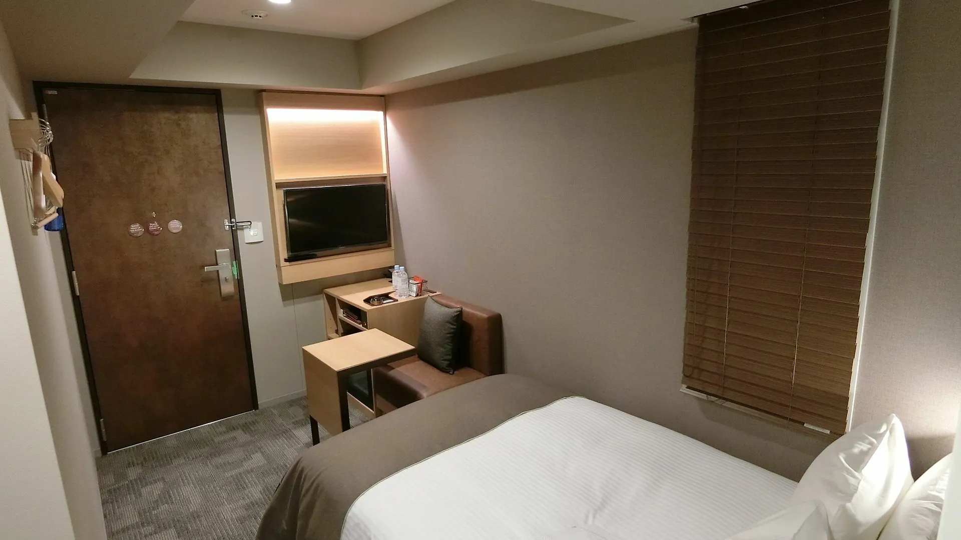 Nest Hotel Tokyo Hanzomon 3*,
